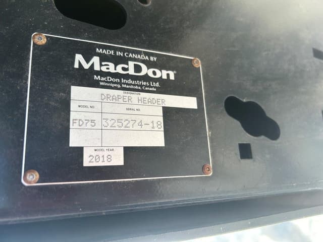 Image of MacDon FD75D equipment image 1