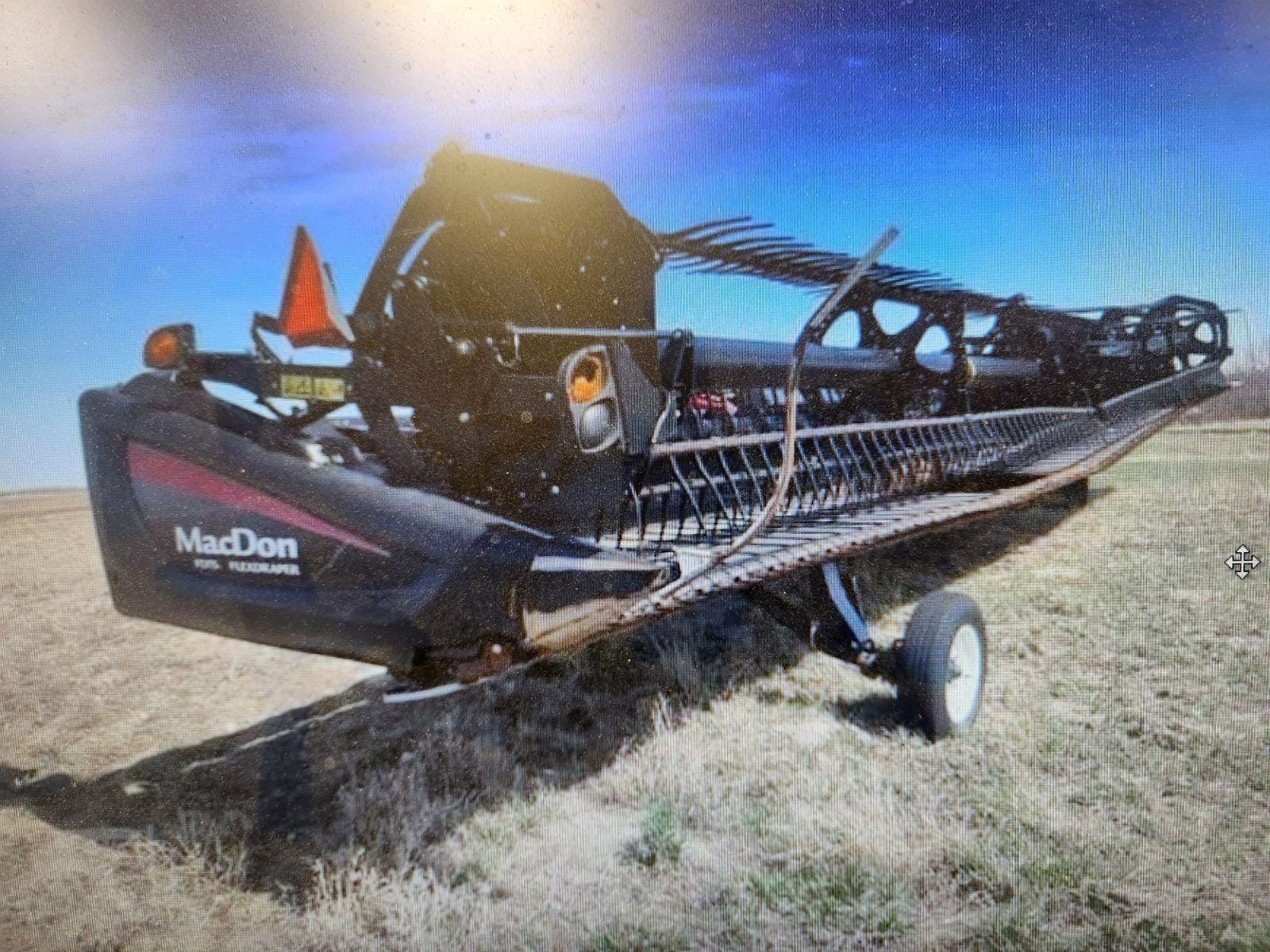 Main image MacDon FD75D