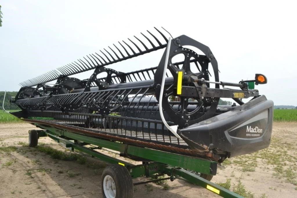 Main image MacDon FD75