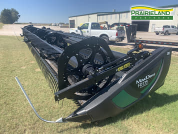 Main image MacDon FD135