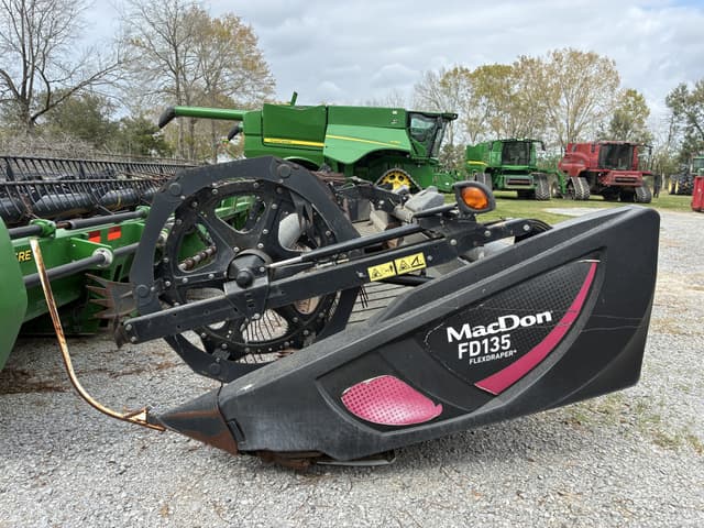 Image of MacDon FD135 equipment image 1