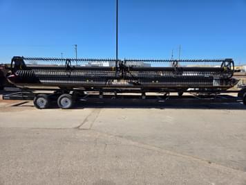 Main image MacDon FD135