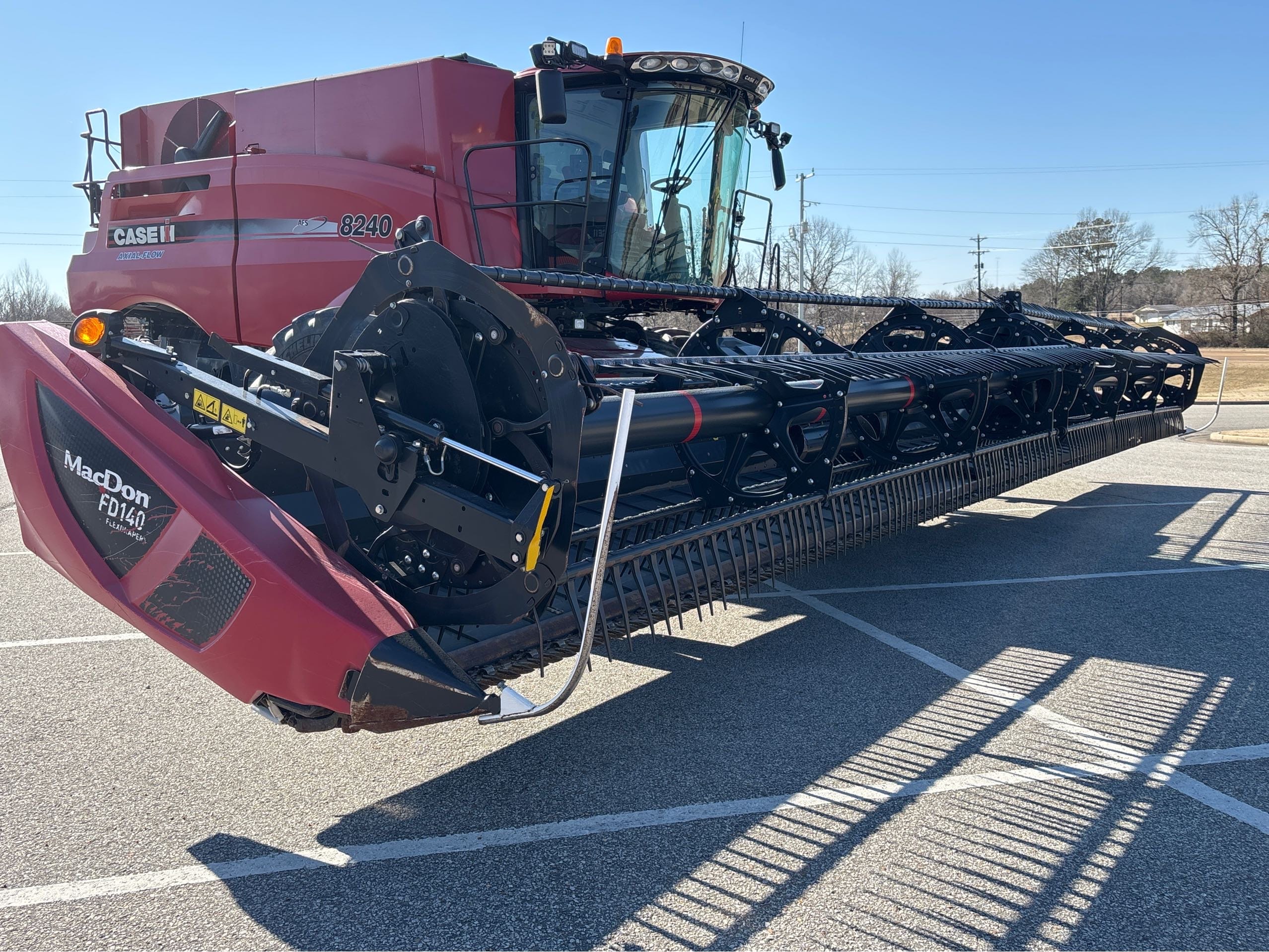 Main image MacDon FD140