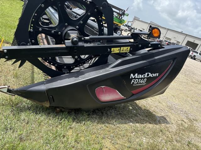 Image of MacDon FD140 equipment image 1