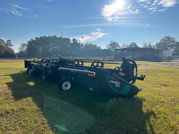 Image of MacDon FD140 equipment image 1