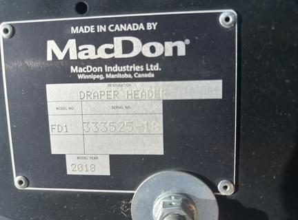 Image of MacDon FD140 equipment image 3