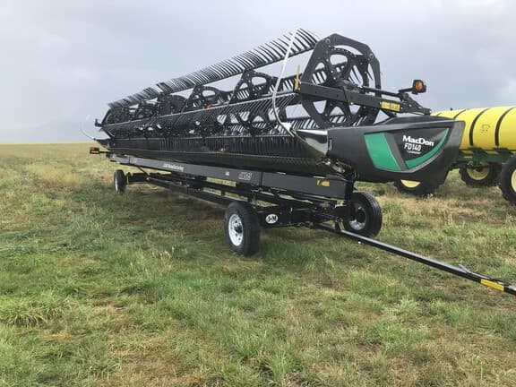 Image of MacDon FD140 equipment image 2