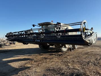 Main image MacDon FD140