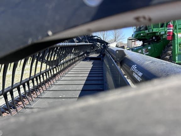 Image of MacDon FD145 equipment image 2