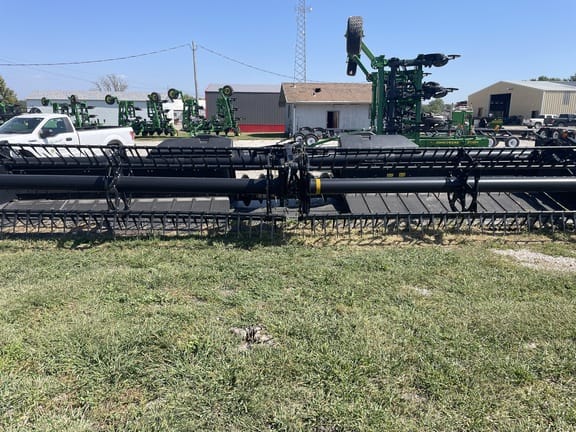 Main image MacDon FD75S