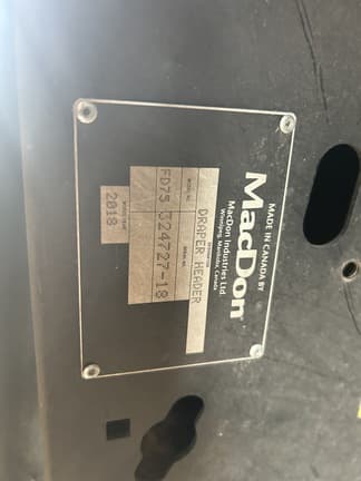 Image of MacDon FD75-35 equipment image 2