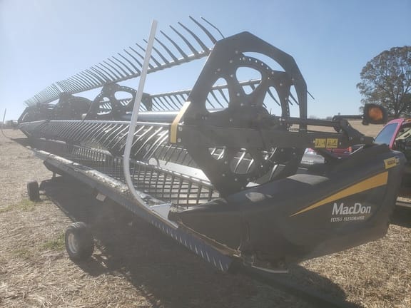 Main image MacDon FD75S