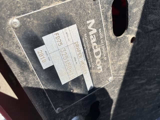 Image of MacDon FD75S equipment image 1