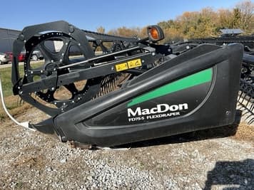 Main image MacDon FD75S
