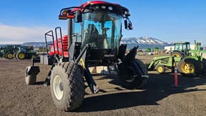 2018 MacDon M1240 Image