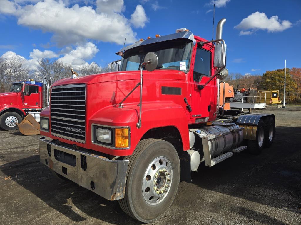 Image of Mack CHU613 Primary image