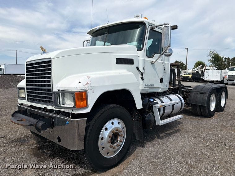 2018 Mack CHU613 Equipment Image0