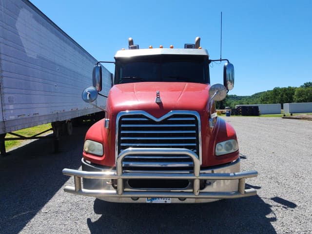 Image of Mack CXU613 equipment image 1