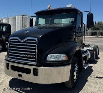 Main image Mack CXU613