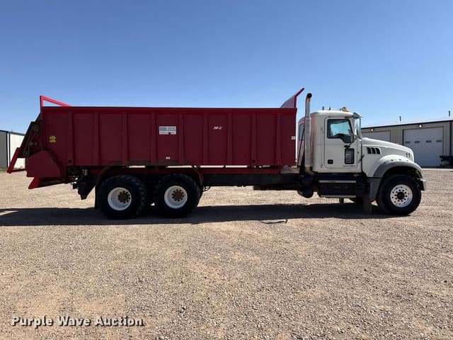 Image of Mack GU713 equipment image 3