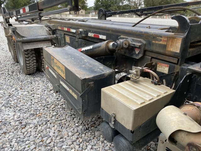 Image of Mack GU813 equipment image 4