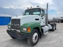 2018 Mack Pinnacle CHU613 Image
