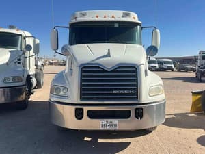 2018 Mack Pinnacle CXU613 Image