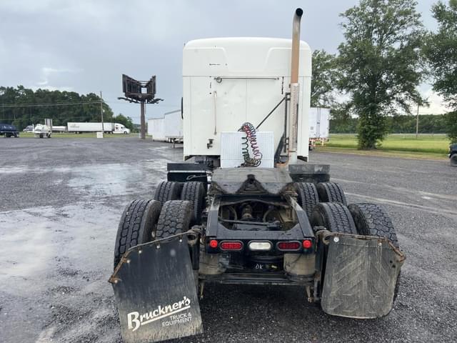 Image of Mack CXU613 equipment image 3