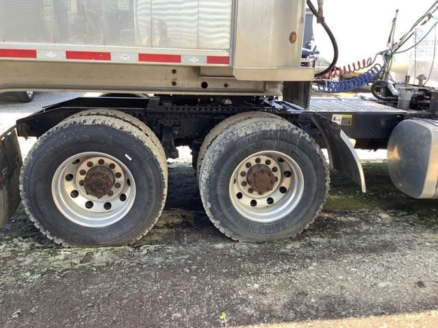 Image of Mack Pinnacle equipment image 4