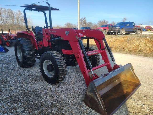 Image of Mahindra 5570 equipment image 1