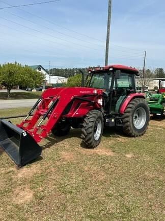 Main image Mahindra 8090