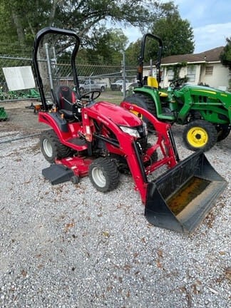Main image Mahindra eMax 20S