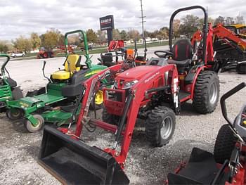 2018 Mahindra Max 26XLT Equipment Image0