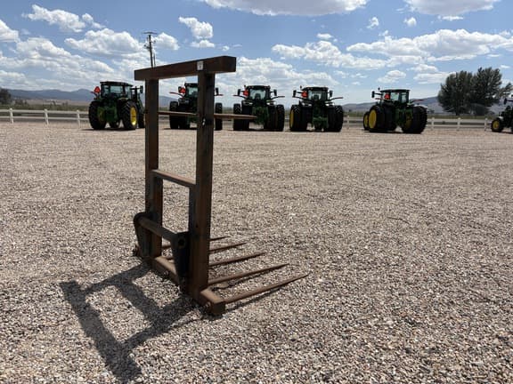 Image of Manitou Bale Carriage equipment image 4