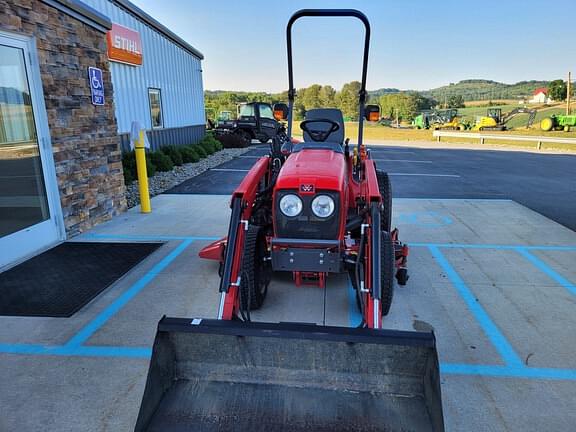 Image of Massey Ferguson 1526 equipment image 3