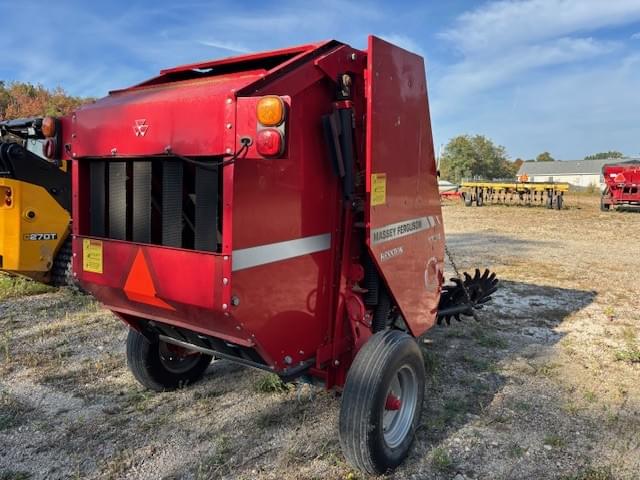 Image of Massey Ferguson 1734 equipment image 3