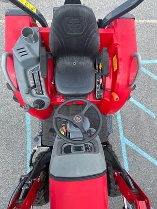 Image of Massey Ferguson 1742 equipment image 4