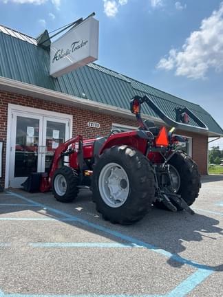 Image of Massey Ferguson 1742 equipment image 3