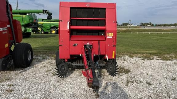 Image of Massey Ferguson 1745 equipment image 3