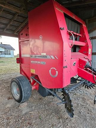 Image of Massey Ferguson 1745 Primary image