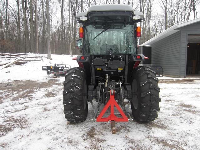 Thumbnail image Massey Ferguson 1749 6