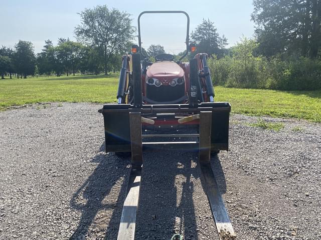 Image of Massey Ferguson 1749 equipment image 1