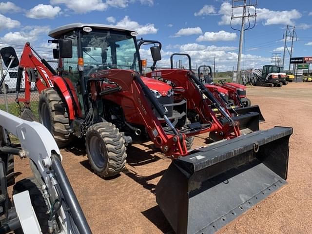 Image of Massey Ferguson 1758 equipment image 1