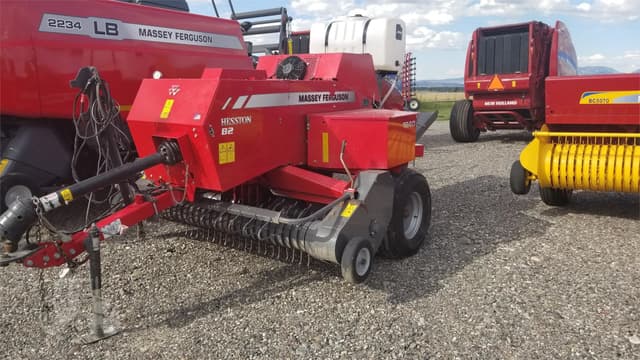 Image of Massey Ferguson 1840 equipment image 1