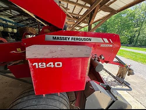 Image of Massey Ferguson 1840 equipment image 2