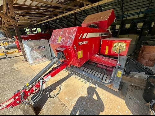 Image of Massey Ferguson 1840 equipment image 3