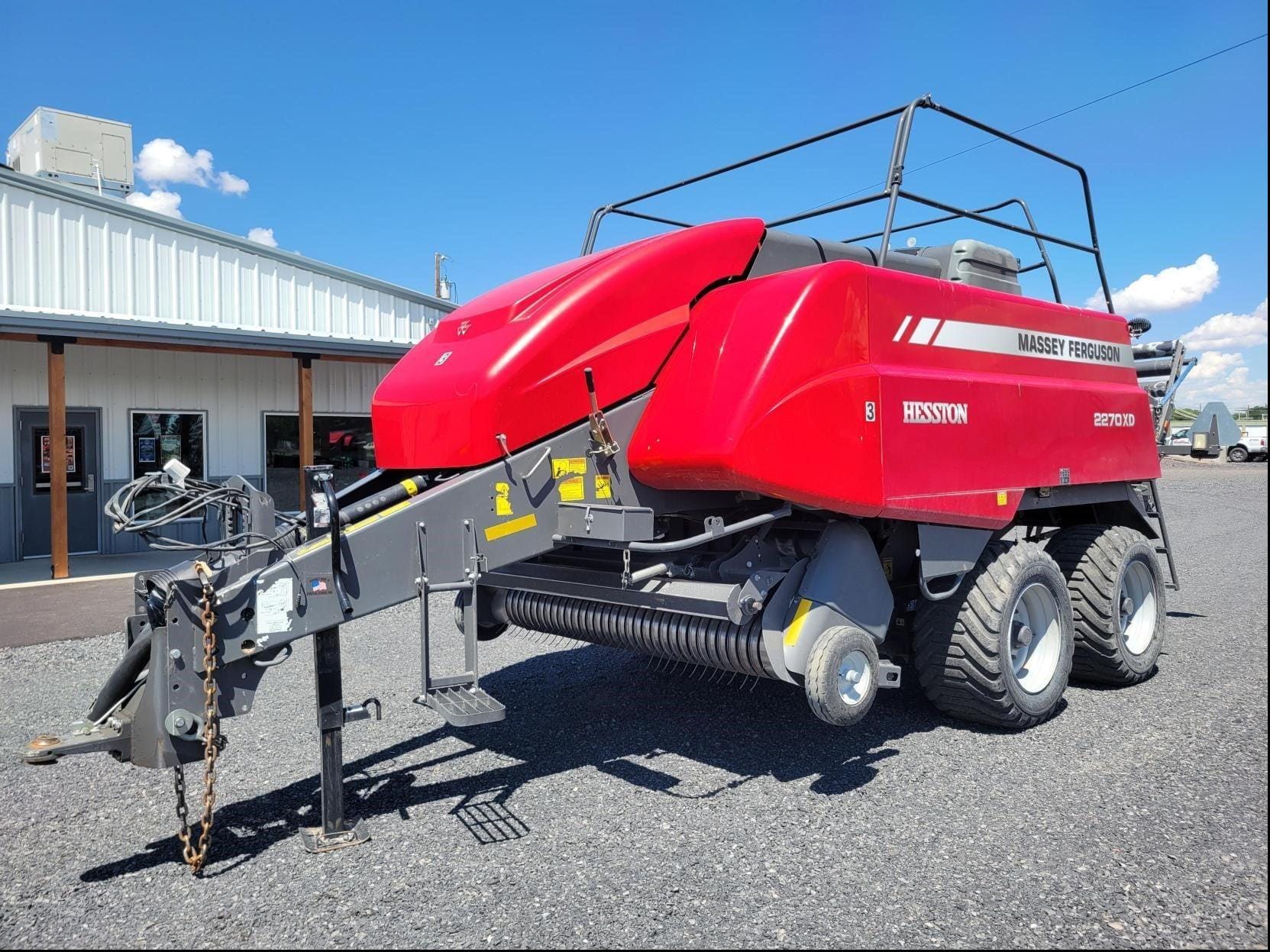 2018 Massey Ferguson 2270XD Equipment Image0