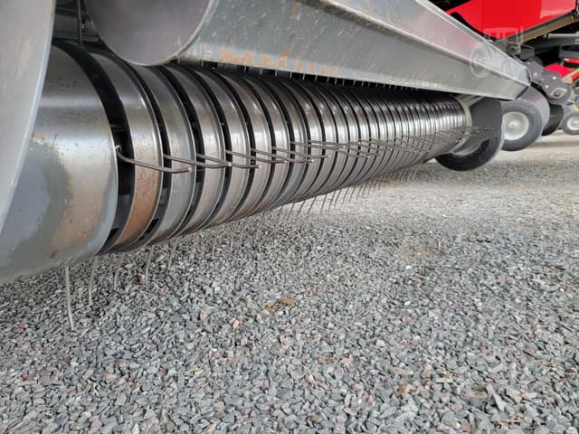 Image of Massey Ferguson 2270XD equipment image 4