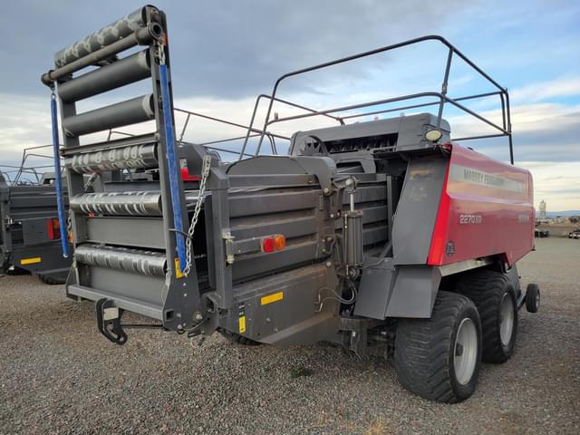 Image of Massey Ferguson 2270XD equipment image 3