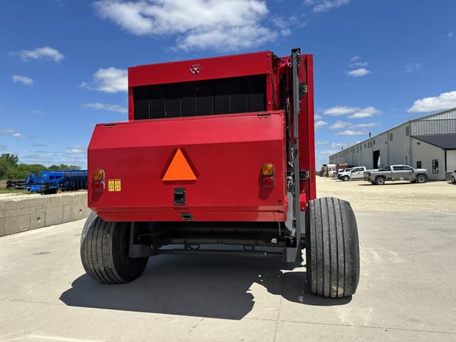 Image of Massey Ferguson 2956 equipment image 4